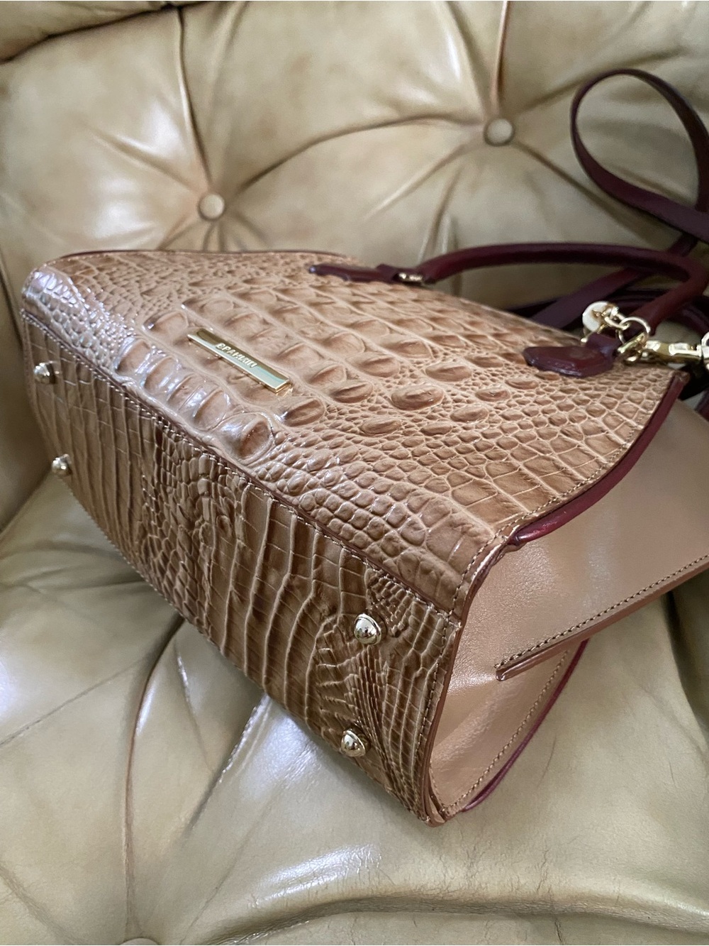 LKNW Brahmin Mini Priscilla Satchel Crossbody Tassel Charm Melbourne Wine/Beige - Picture 8 of 16